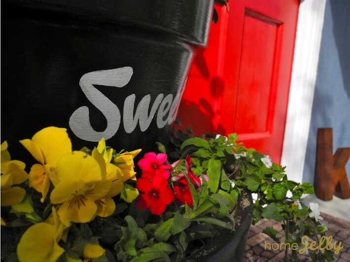 Stacked planters close up...sweetness. Stacked planters close up...sweetness.