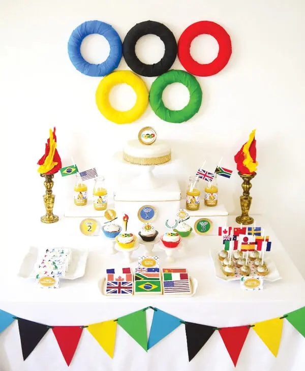 Summer Olympics party table