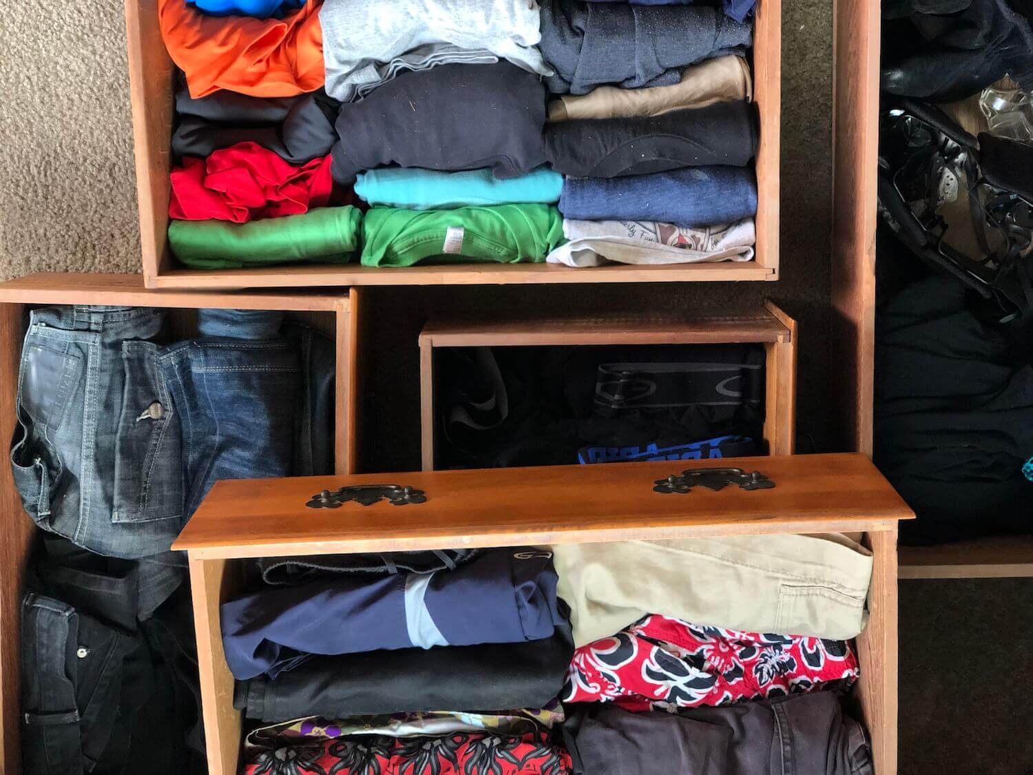 Dresser drawers organized