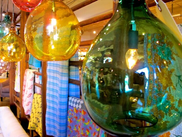 https://www.homejelly.com/wp-content/uploads/2013/10/Blown-glass-lighting-and-vintage-fabrics.jpg