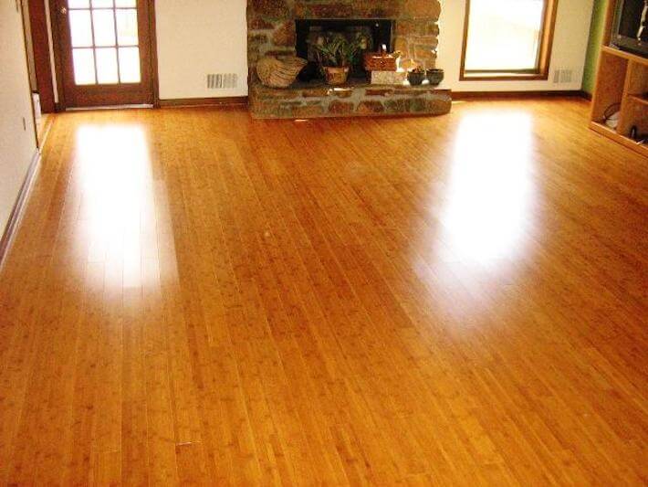 https://www.homejelly.com/wp-content/uploads/2014/02/Bamboo-floors-a-wonderful-renewable-flooring-alternative.-And-theyre-beautiful.jpg
