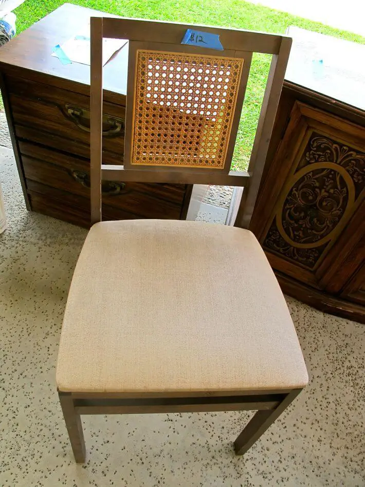 Rummage Sale Refurbishing & Repurposing Ideas HomeJelly