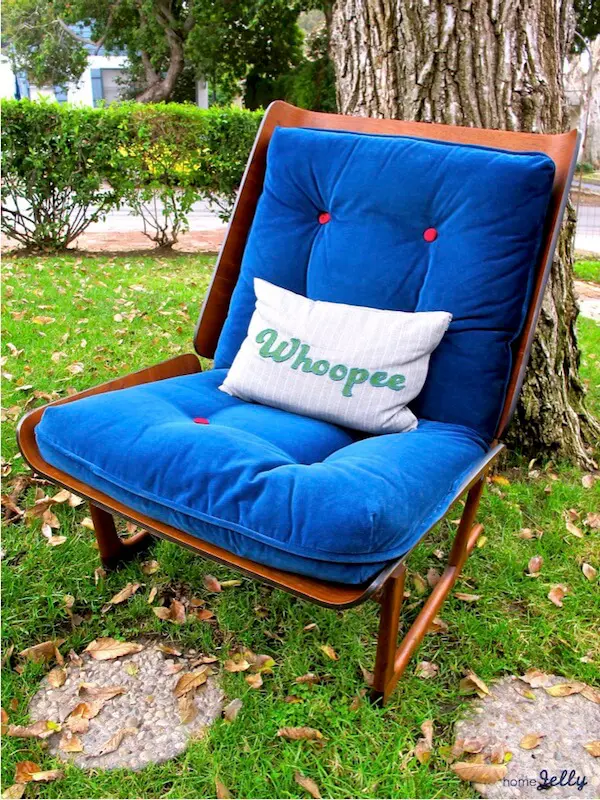 How To Reuse Old Cushion Covers to Create New Ones HomeJelly