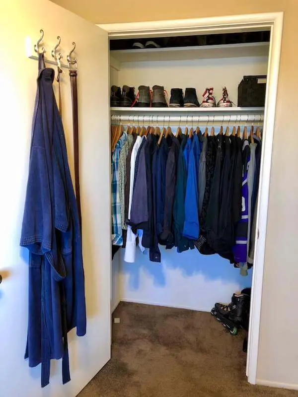 Organized bedroom closet makes everyday getting ready soooo much easier