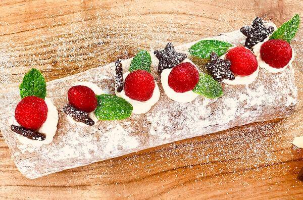 Buche de Noel Cake - Style Sweet