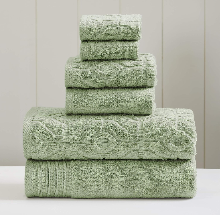 seafoam green bath towels